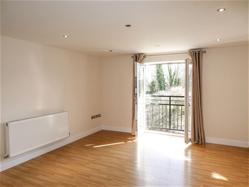 Thornbridge Court Thorn Road Hedon East Yorkshire 2 Bed Property Image 1 Of 12