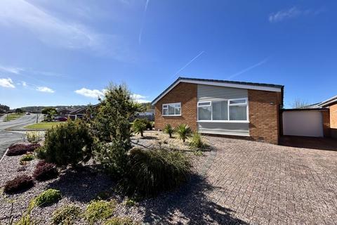 2 bedroom detached bungalow for sale, Penrhyn Beach East, Llandudno