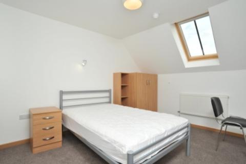 6 bedroom flat share to rent - Thornton Court, Thornton Hill