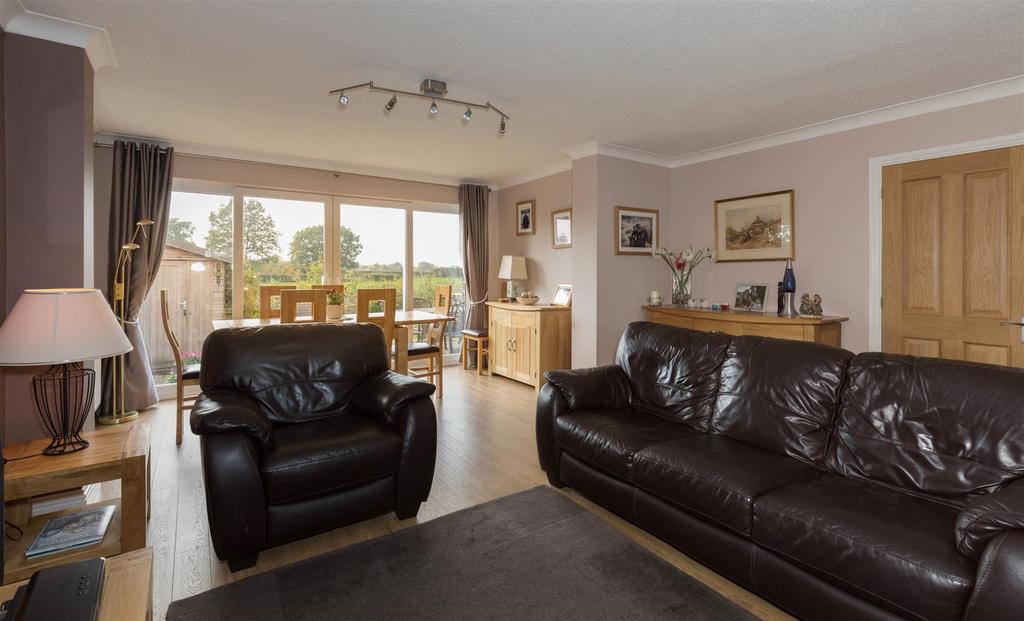 Hawden Close, Hildenborough 4 bed detached house £525,000