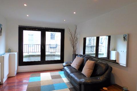 1 bedroom flat to rent, Atholl Crescent Lane, West End, Edinburgh, EH3