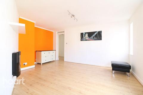 1 bedroom flat to rent, Osborne Place, SUTTON