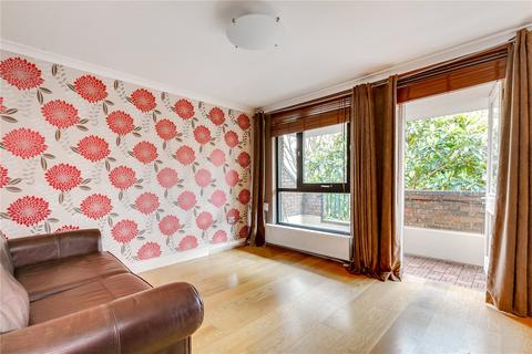 3 bedroom flat to rent, Aubert Park, London