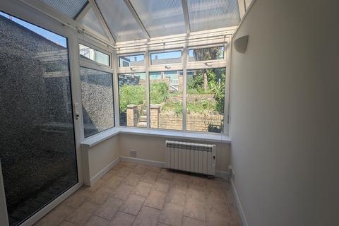 3 bedroom end of terrace house to rent, Bay Tree Avenue, Sketty, Swansea, SA2