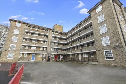2 bedroom flat to rent, Rowley House, Watergate Street, London, SE8