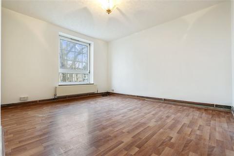 2 bedroom flat to rent, Rowley House, Watergate Street, London, SE8