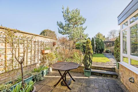 3 bedroom terraced house for sale, Ashtead Village