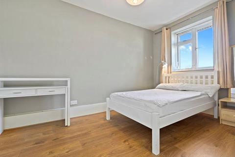 undefined, Stafford Cripps House, Globe Road, London, E2