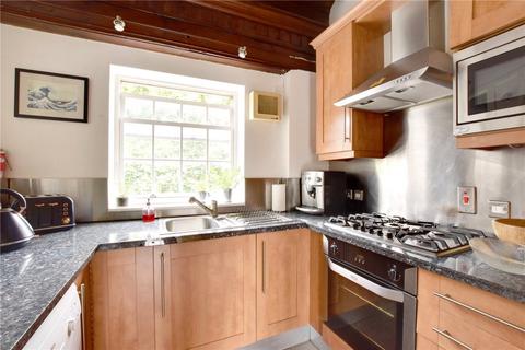 3 bedroom terraced house to rent, Devonshire Drive, Greenwich, London, SE10