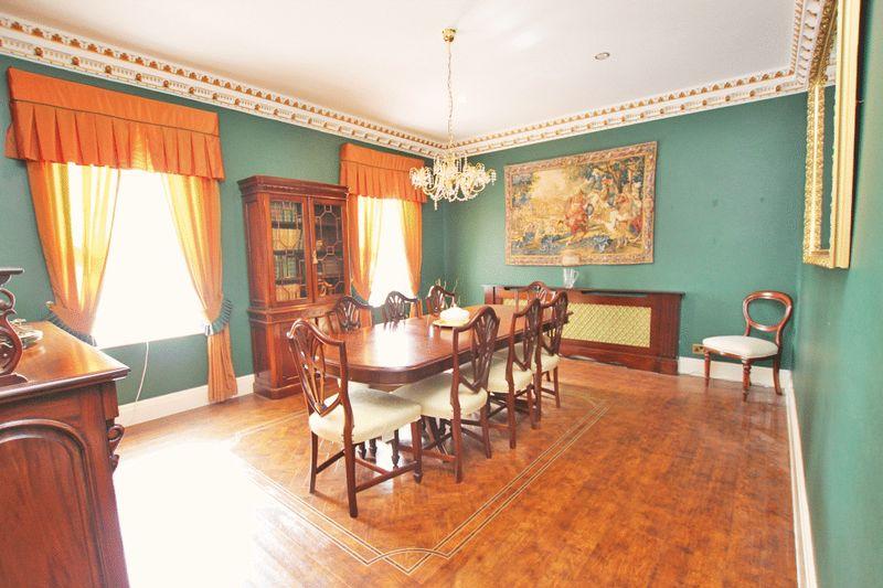 Formal dining room