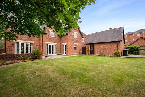 4 bedroom detached house for sale, Ashbourne Drive, Wychwood Park, Weston