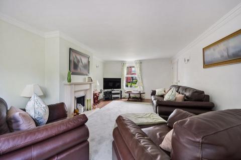 44 Ashbourne Drive, Weston, Crewe, CW2 5FY