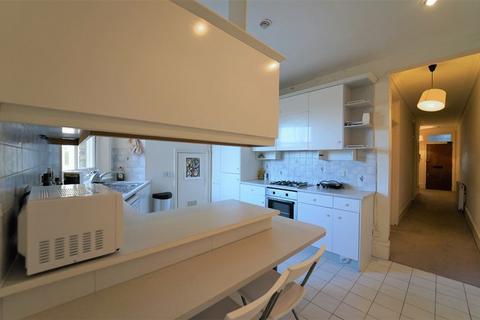 3 bedroom apartment to rent, Moshead Road, Maida Vale W9