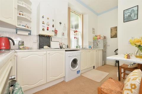 2 bedroom apartment for sale - Grove Road, Ventnor, Isle of Wight
