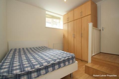 3 bedroom flat to rent, Hornsey Lane Gardens, Highgate, N6