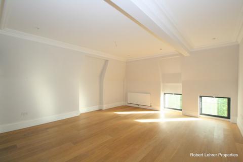 2 bedroom flat to rent, Courtyard House, The Ridgeway, Mill Hill, NW7