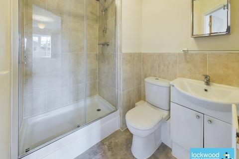 2 bedroom flat to rent, Beaufort House, Ashford