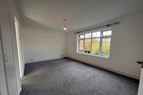 2 bedroom flat to rent, Verden Court, Ashford