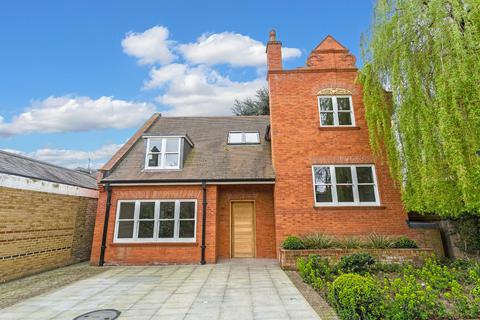 3 bedroom detached house to rent, The Grange, Wimbledon Village, London, SW19