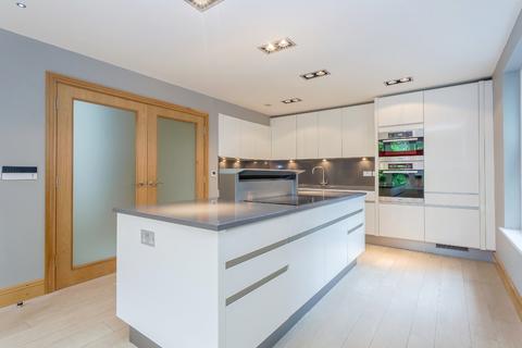 3 bedroom detached house to rent, The Grange, Wimbledon Village, London, SW19