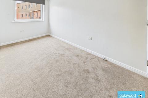 2 bedroom flat to rent, Wooldridge Close, Bedfont
