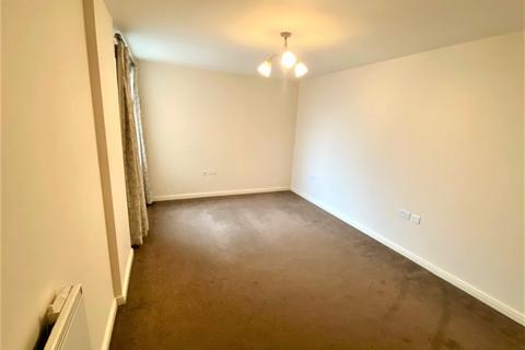 2 bedroom flat to rent, Berberis House, Highfield Road, Feltham