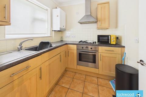 1 bedroom flat to rent, Ashcombe close, Ashford