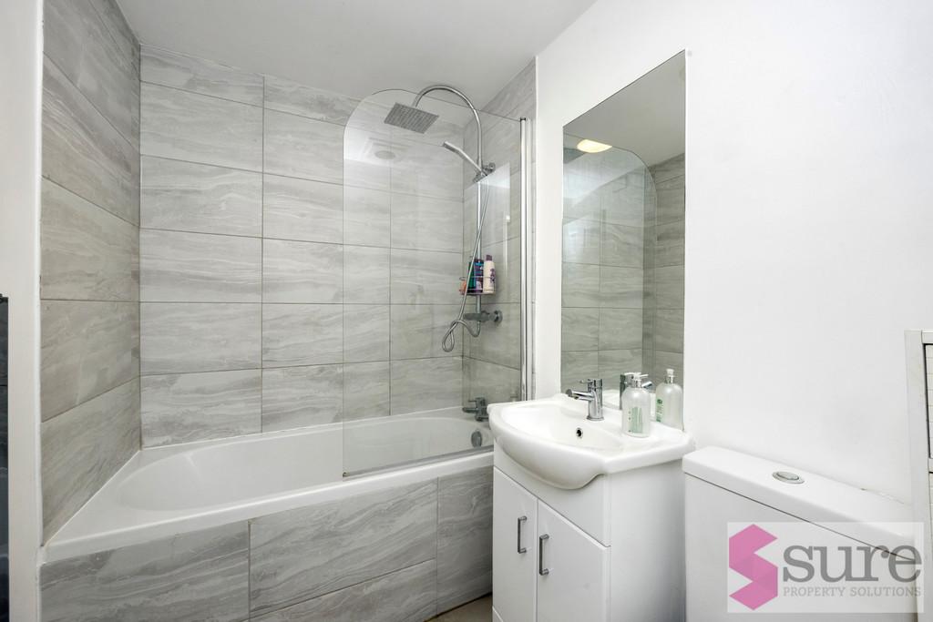 Ventnor Villas, 32, Flat 1-001