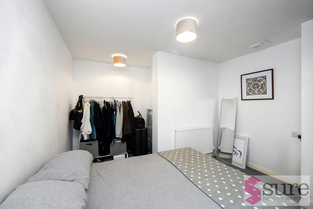 Ventnor Villas, 32, Flat 1-006