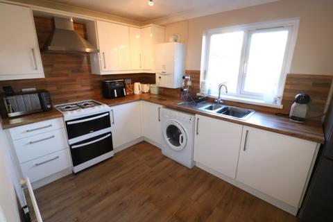 2 bedroom apartment to rent, Tennison Court, Crescent Street, Cottingham