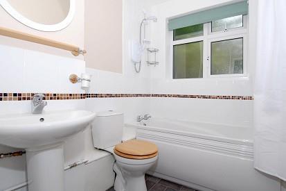 Fitted Modern Bathroom