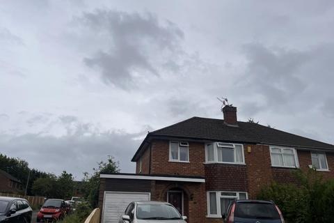 3 bedroom semi-detached house to rent, High Wycombe,  Buckinghamshire,  HP12