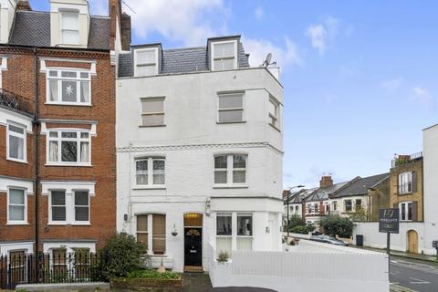 3 bedroom flat for sale, Waldemar Avenue, Fulham