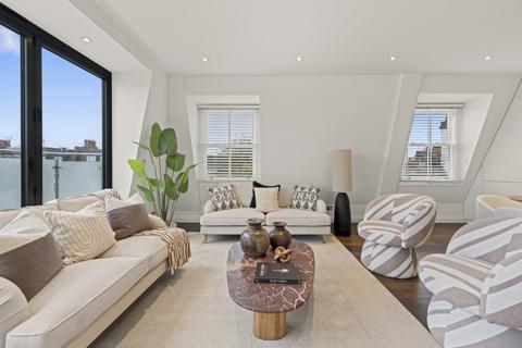 3 bedroom flat for sale, Waldemar Avenue, Fulham