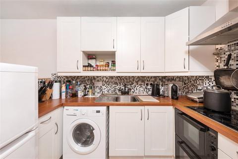 2 bedroom apartment to rent, Brunswick Quay, London SE16