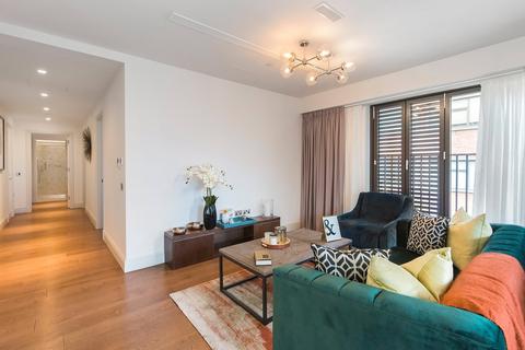 3 bedroom apartment to rent - Richmond Buildings, Soho, W1D