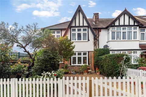 3 bedroom end of terrace house for sale, Conyers Road, London, SW16