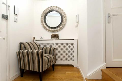 1 bedroom apartment for sale, Britton Street, EC1M