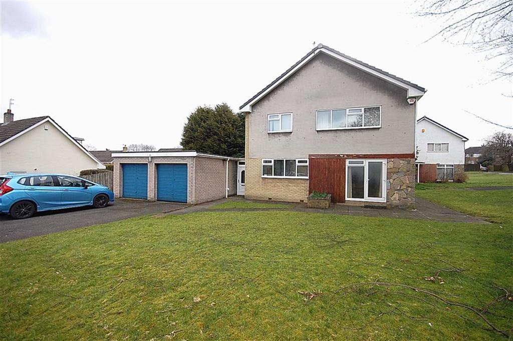 Edgerton Green, Edgerton, Huddersfield, HD1 4 bed detached house £300,000