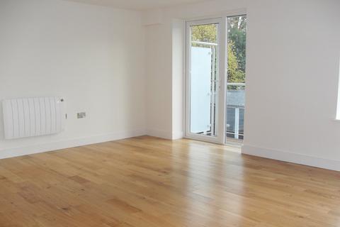 1 bedroom flat to rent, Church Road, Ashford