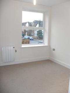1 bedroom flat to rent, Church Road, Ashford