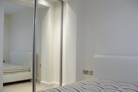 2 bedroom flat to rent - Church Road, Ashford