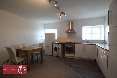 2 bedroom apartment to rent, Brewery Road, Hoddesdon EN11