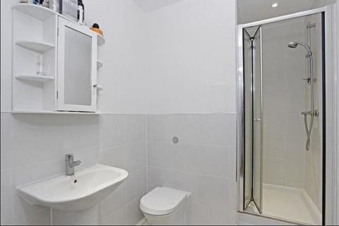 Studio to rent, Casson Apartments, E14