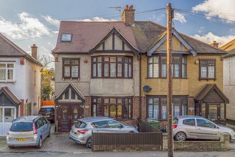 undefined, Woodlands Gardens, London, E17