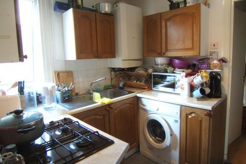 2 bedroom flat to rent, Great Western Road, London W9