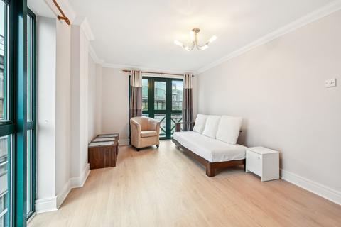 2 bedroom flat to rent, Octavia House, Medway Street, London, SW1P