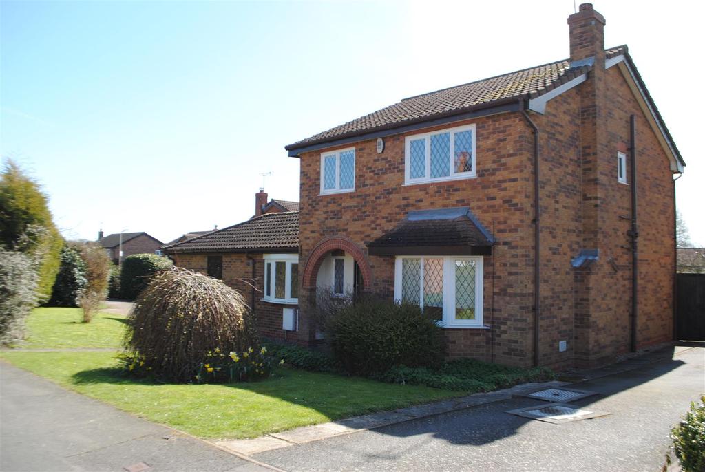 Smithy Way, Shepshed 4 bed detached house £279,950
