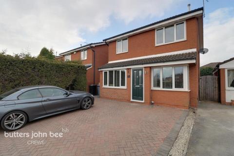 3 bedroom detached house to rent, Bromley Close, Crewe