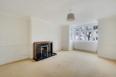3 bedroom semi-detached house to rent, Briarwood, Westbury-on-Trym, BS9